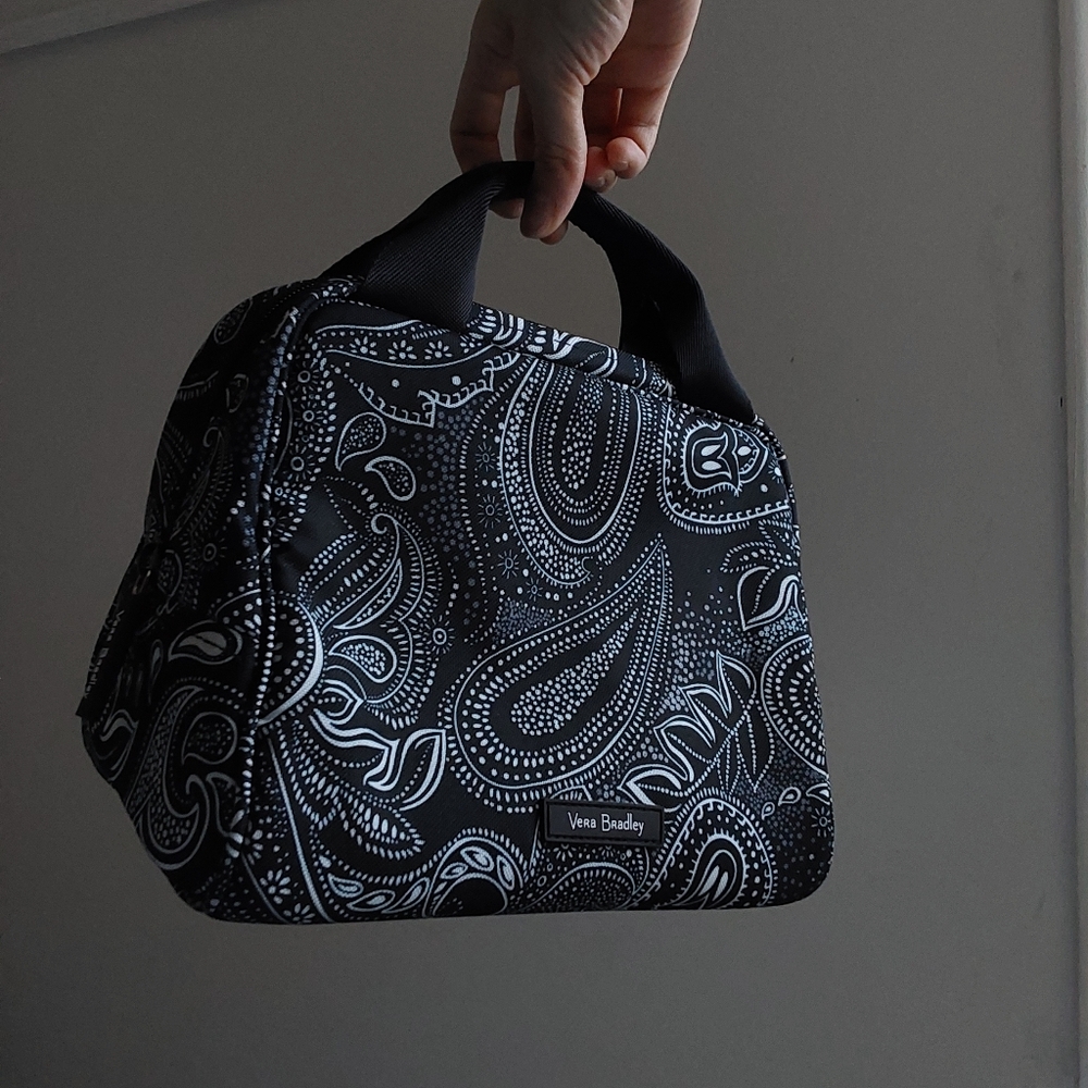 Vera Bradley Black Paisley Lunchbox NWOT